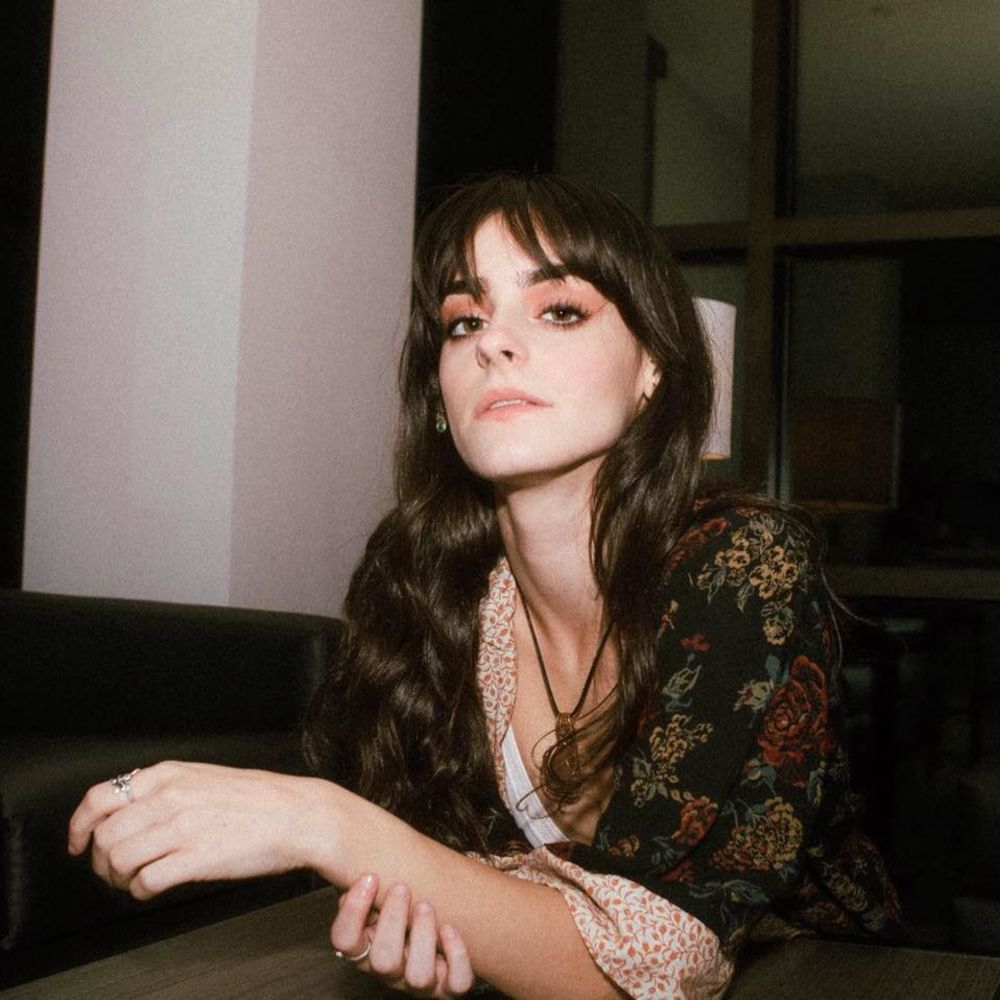 Meet your Posher, Chloe